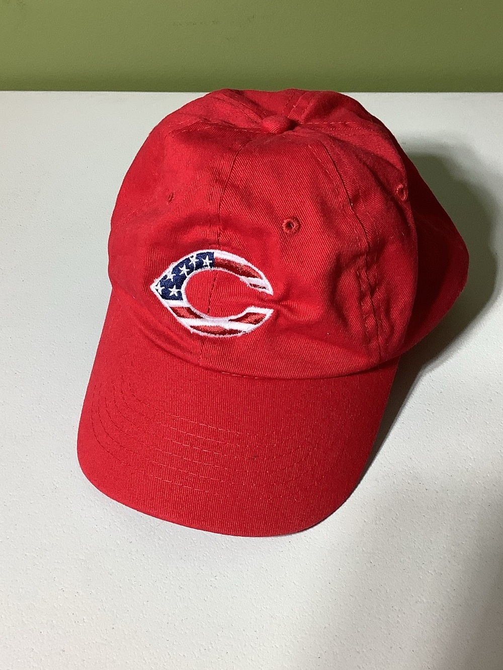 Cincinnati Reds American flag C Velcro back cap
